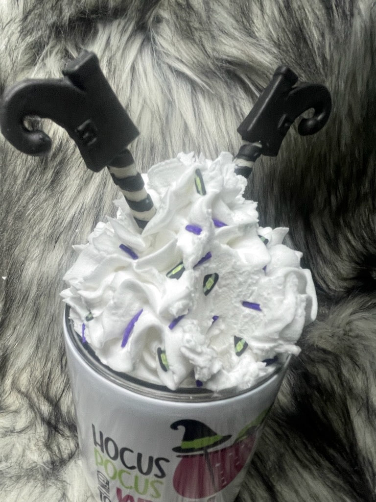 HOCUS POCUS WINE TUMBLER W/CUSTOM TOPPER